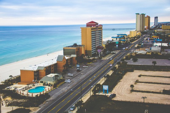 Front Beach Road in Panama City Beach, Fla. (Photo by Brett Booner/flickr)