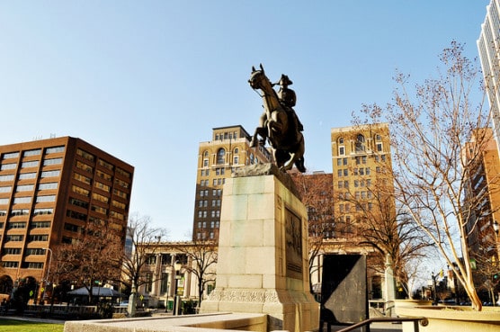 Rodney Square in Wilmington, Del. (Photo by Chris Connelly/flickr)