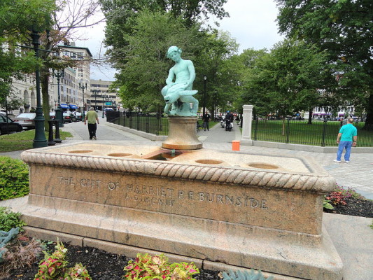 The Burnside Fountain in Worcester Common, where the race starts in Worcester, Massachusetts. (Photo by Wikimedia)