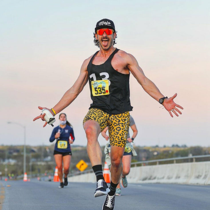 Run Pearland runner.