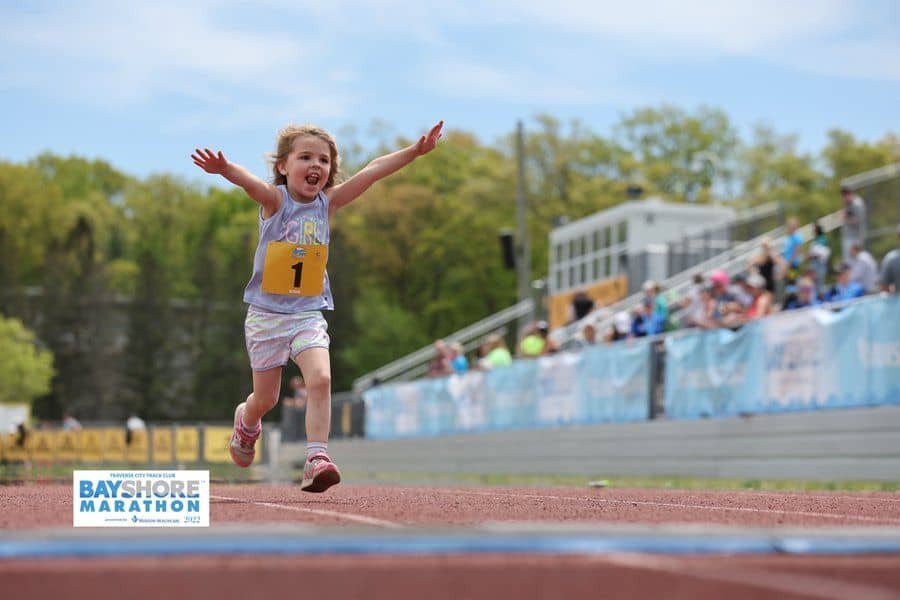 runners at the Bayshore Half Marathon in Traverse City