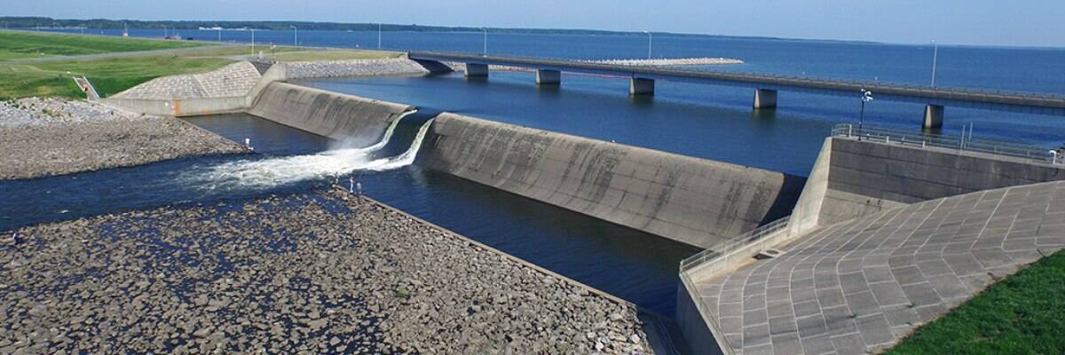 Rend Lake Marathon in Barren Township, IL scenery