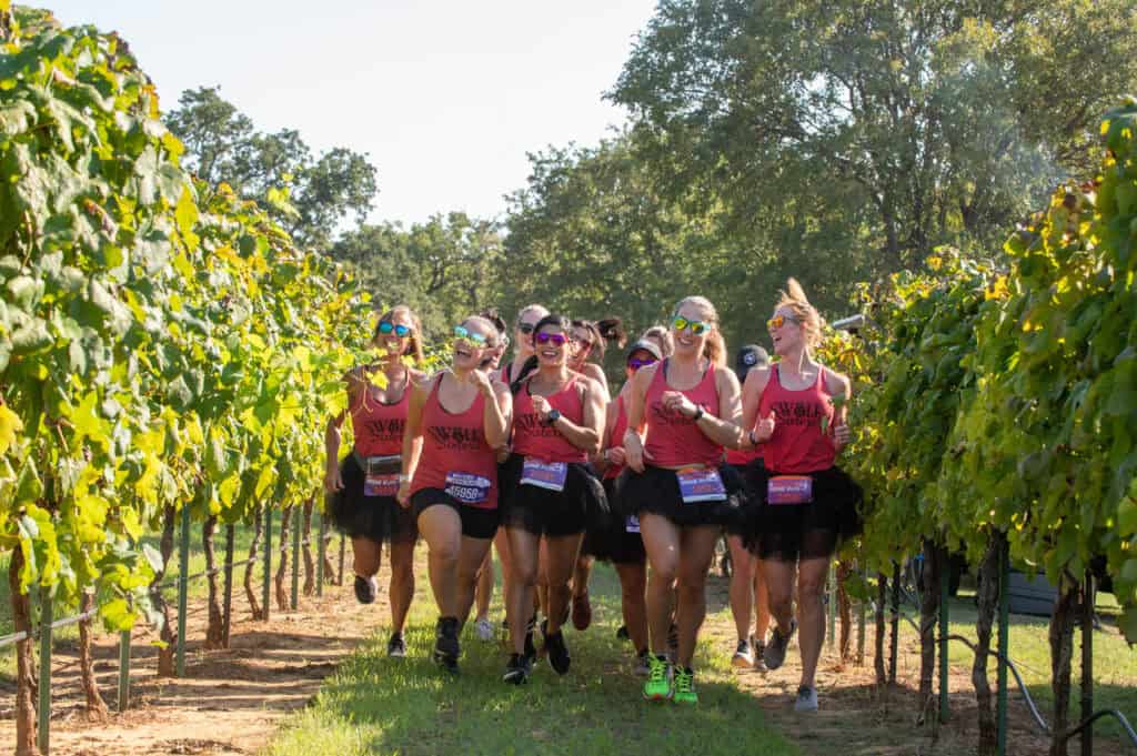 runners in the vineyards of the Wicked Wine Run - Richmond