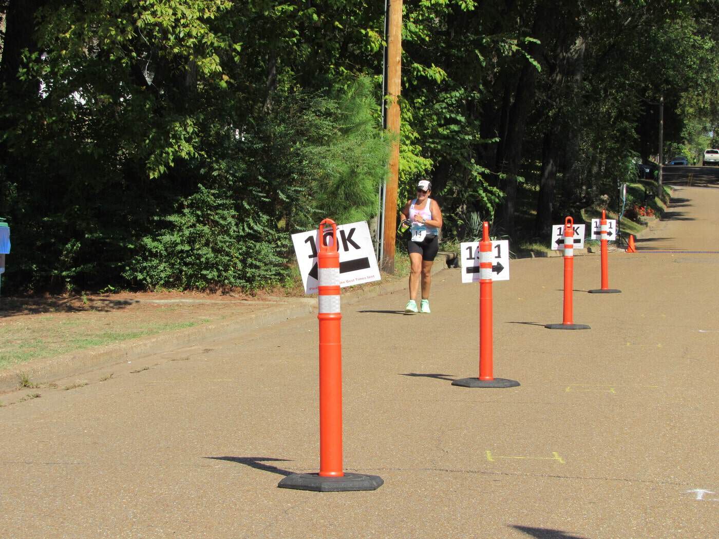 Hernando Water Tower 10K and Half Marathon in Hernando, MS experience and scenery